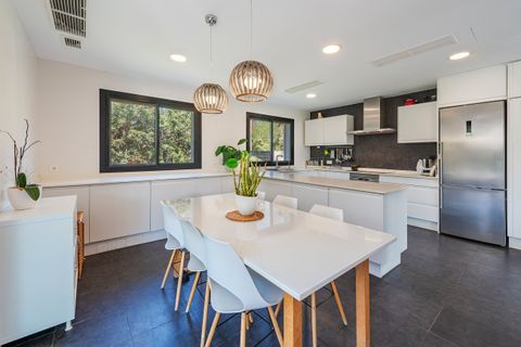 Villa i Pollenca, Mallorca, Pollenca - € 1.160.000 | Ref: POL40867 - foto 15