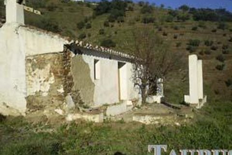 Cortijo i Sayalonga, Malaga, Sayalonga - € 105.000 | Ref: T484 - foto 1