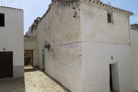 Landsbyhus i Arenas De Velez, Malaga, Arenas De Velez - € 37.000 | Ref: C1405 - foto 1