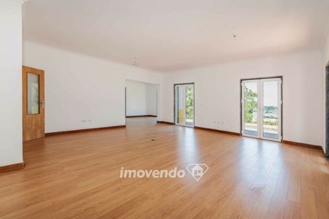 Villa i Barcarena, Lisbon, Barcarena - € 1.150.000 | Ref: IMO-79427 - foto 3