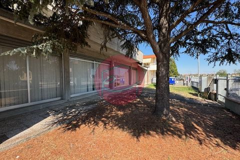 Propiedad comercial en Santarcangelo Di Romagna, Rimini, Santarcangelo Di Romagna - € 530.000 | Ref: S-C5-102 - photo 2