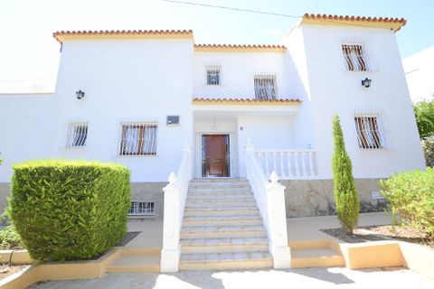 Villa a Calpe, Alicante, Calpe - € 850.000 | Ref: NO5279 - foto 2