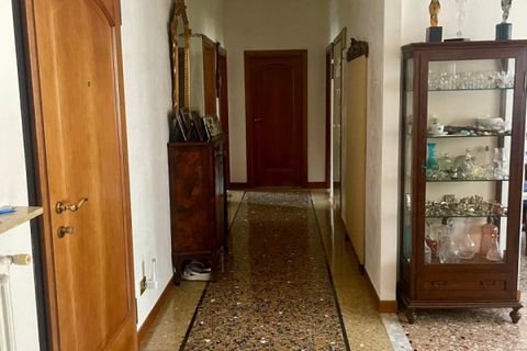 Lejlighed i Venice, Venice, Venice - € 840.000 | Ref: v1707 - foto 2