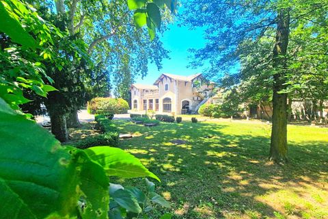 Villa i Pierrelatte, Drome, Pierrelatte - € 1.435.000 | Ref: HH-15471238 - foto 2
