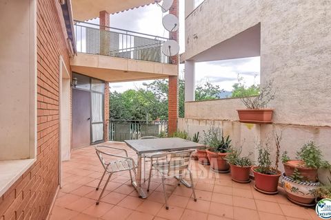Villa a Roses, Gerona, Roses - € 286.000 | Ref: 3379 - foto 20