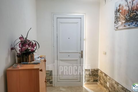 Villa a Roses, Gerona, Roses - € 286.000 | Ref: 3379 - foto 28