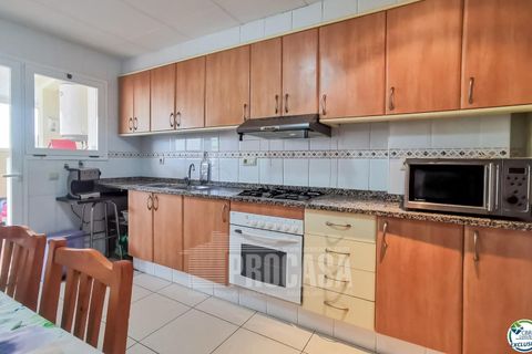 Villa a Roses, Gerona, Roses - € 286.000 | Ref: 3379 - foto 33
