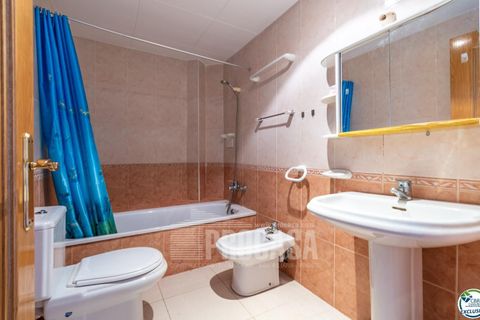 Villa a Roses, Gerona, Roses - € 286.000 | Ref: 3379 - foto 37
