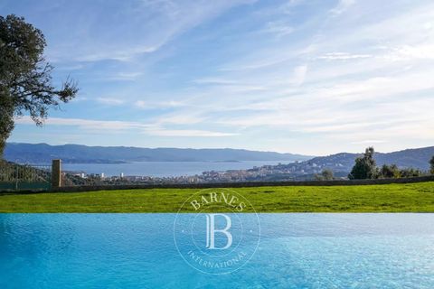 Villa a Ajaccio, Corse-du-Sud, Ajaccio - € 1.960.000 | Ref: RVA37 - foto 2