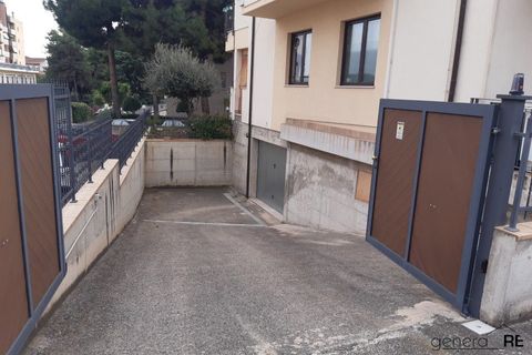 Parkeringsplads i Pescara, Pescara, Pescara - € 16.000 | Ref: G231023 - foto 2