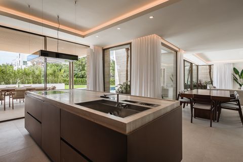 Villa a Estepona, Malaga, Estepona - € 4.990.000 | Ref: TA0133 - foto 5