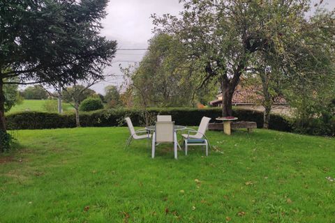Villa i Montbron, Charente, Montbron - € 162.000 | Ref: BVI67795 - foto 2