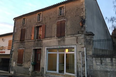 Immobile commerciale Saint-Laurent-de-Ceris, Charente - foto 5