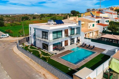 Landsbyhus i Lagoa, Faro, Lagoa - € 1.560.000 | Ref: 359240037 - foto 2