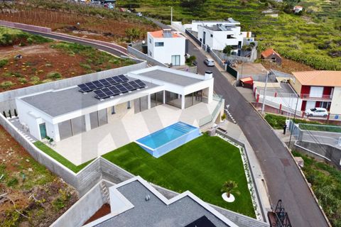 Byhus i Calheta, Madeira, Calheta - € 1.400.000 | Ref: 1212-7724 - foto 12