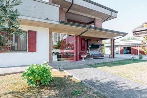 Villa a Cesena, Forli-Cesena, Cesena - € 449.000 | Ref: G-C1-104 - foto 3