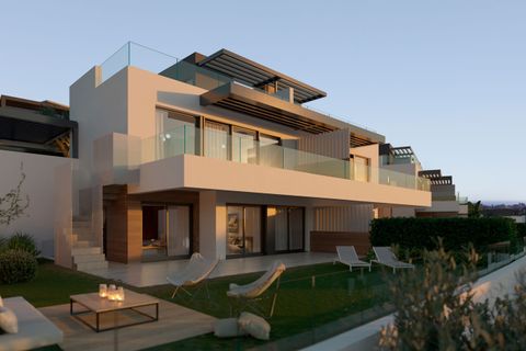 Villa i Estepona, Malaga, Estepona - € 800.000 | Ref: 4096 - foto 1