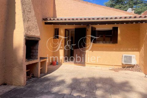 Villa a Saignon, Vaucluse, Saignon - € 350.000 | Ref: LUB-001215 - foto 2
