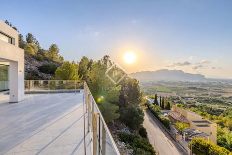 Villa i Denia, Alicante, Denia - € 1.770.000 | Ref: JAV52630 - foto 4
