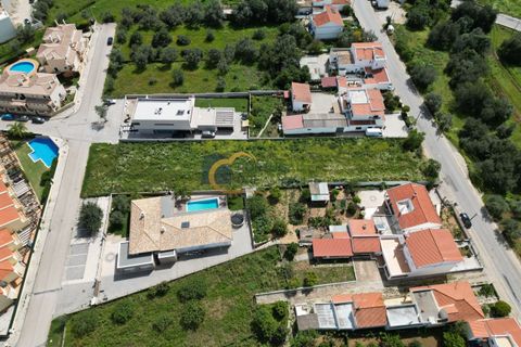 Helårsgrund i Loule, Faro, Loule - € 380.000 | Ref: FF105 - foto 11