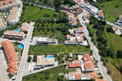 Helårsgrund i Loule, Faro, Loule - € 380.000 | Ref: FF105 - foto 12