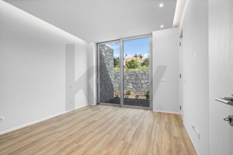 Byhus i Calheta, Madeira, Calheta - € 1.800.000 | Ref: 1212-8244 - foto 17
