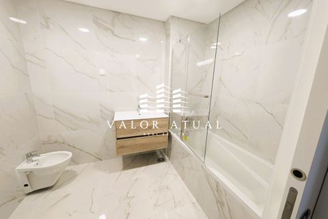 Lejlighed i Amadora, Lisbon, Amadora - € 450.000 | Ref: 70JN24 - foto 17