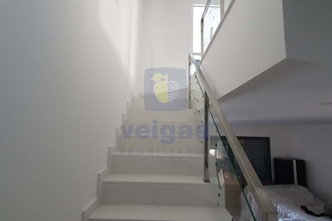 Villa i Seixal, Setubal, Seixal - € 725.000 | Ref: LOU-211868 - foto 4
