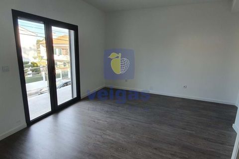 Villa i Seixal, Setubal, Seixal - € 725.000 | Ref: LOU-211868 - foto 5