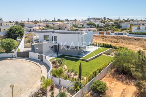 Villa i Albufeira, Faro, Albufeira - € 2.750.000 | Ref: KP1243 - foto 36