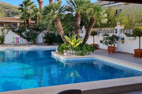 Villa en Benidorm, Alicante, Benidorm - € 745.000 | Ref: TGC-562 - photo 1