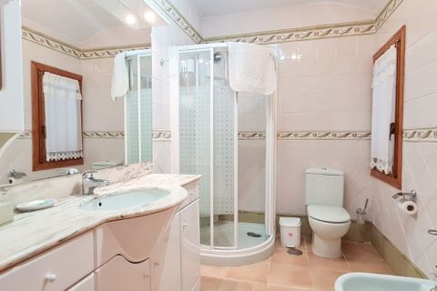Villa en Benidorm, Alicante, Benidorm - € 745.000 | Ref: TGC-562 - photo 13