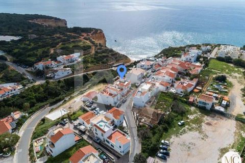Villa i Carvoeiro, Faro, Carvoeiro - € 1.100.000 | Ref: 1210-3061 - foto 1