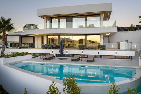 Villa a Marbella, Malaga, Marbella - € 3.250.000 | Ref: CP06471 - foto 2