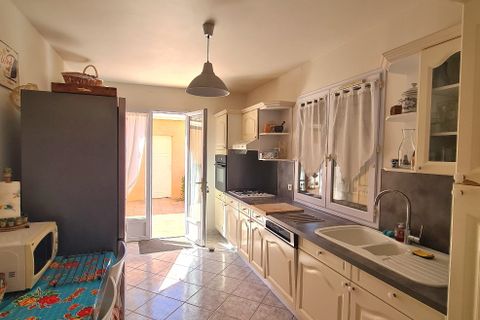 Villa a Cessenon-sur-Orb, Herault, Cessenon-sur-Orb - € 739.800 | Ref: rc810000e - foto 17