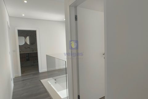Villa i Seixal, Setubal, Seixal - € 765.000 | Ref: ALVER-215595 - foto 20