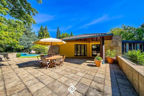 Villa i Guimaraes, Braga, Guimaraes - € 3.500.000 | Ref: SC-4566 - foto 1