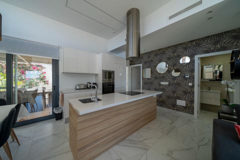 Villa a Finestrat, Alicante, Finestrat - € 7.000/mes | Ref: ALQFT502933/6084 - foto 10