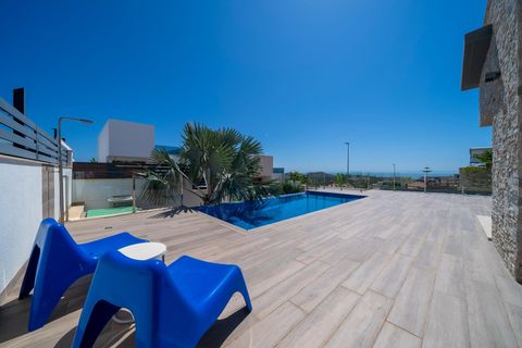 Villa a Finestrat, Alicante, Finestrat - € 7.000/mes | Ref: ALQFT502933/6084 - foto 32