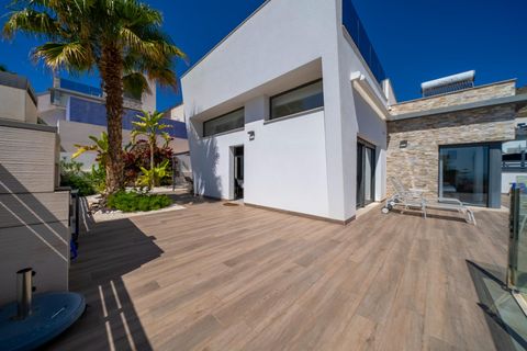 Villa a Finestrat, Alicante, Finestrat - € 7.000/mes | Ref: ALQFT502933/6084 - foto 36
