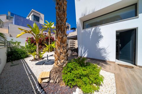 Villa a Finestrat, Alicante, Finestrat - € 7.000/mes | Ref: ALQFT502933/6084 - foto 38