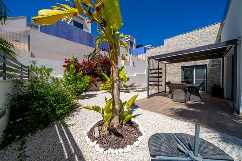 Villa a Finestrat, Alicante, Finestrat - € 7.000/mes | Ref: ALQFT502933/6084 - foto 39