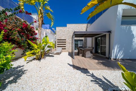 Villa a Finestrat, Alicante, Finestrat - € 7.000/mes | Ref: ALQFT502933/6084 - foto 43