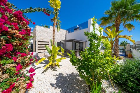 Villa a Finestrat, Alicante, Finestrat - € 7.000/mes | Ref: ALQFT502933/6084 - foto 44