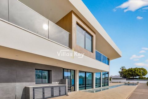 Villa i Lagos, Faro, Lagos - € 2.600.000 | Ref: V885 - foto 9