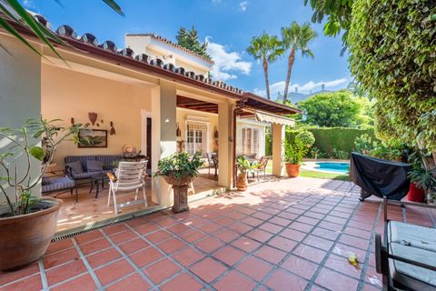 Villa a Marbella, Malaga, Marbella - € 2.720.000 | Ref: PANR-15190 - foto 4
