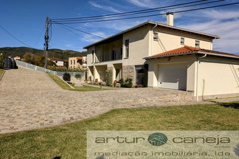 Villa i Arcos de Valdevez, Viana do Castelo, Arcos de Valdevez - € 450.000 | Ref: 7126 - foto 2