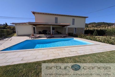 Villa i Arcos de Valdevez, Viana do Castelo, Arcos de Valdevez - € 450.000 | Ref: 7126 - foto 9