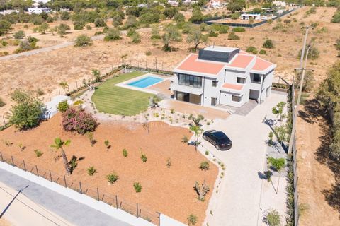 Villa i Almancil, Faro, Almancil - € 1.795.000 | Ref: LBRT292 - foto 4