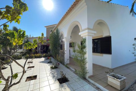 Villa i Alvor, Faro, Alvor - € 1.600.000 | Ref: V432 - foto 25